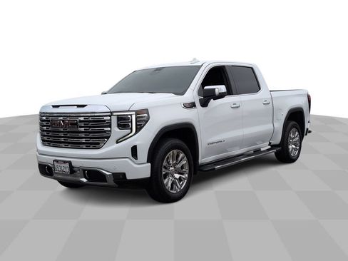 Certified 2024 GMC Sierra 1500 Denali w/ Technology Package AWD/4WD image 5