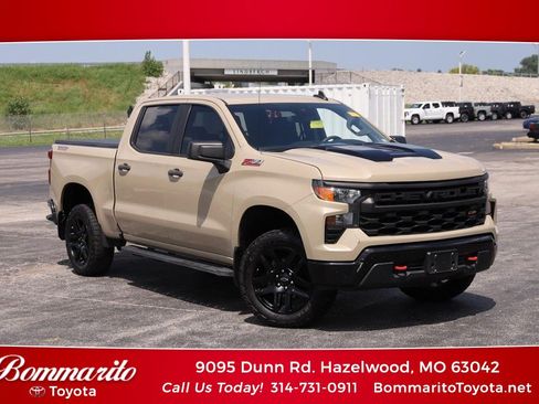 Used 2022 Chevrolet Silverado 1500 Custom Trail Boss AWD/4WD image 1