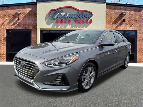 Used 2018 Hyundai Sonata Limited w/ Limited Ultimate Package 03 image 4