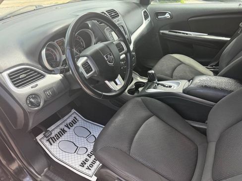 Used 2018 Dodge Journey SE w/ Popular Equipment Group FWD image 10