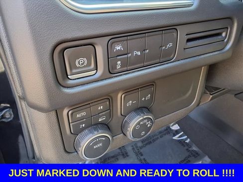 Used 2022 Chevrolet Tahoe LT AWD/4WD image 14