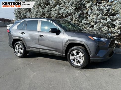 Used 2025 Toyota RAV4 LE image 12