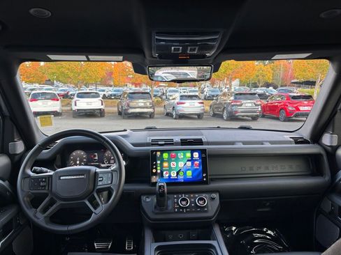 Used 2024 Land Rover Defender 130 X image 12