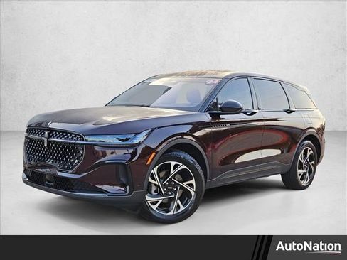 Used 2024 Lincoln Nautilus Premier w/ Jet Appearance Package image 1