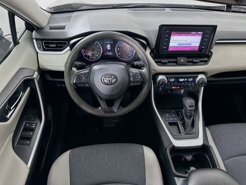 Used 2019 Toyota RAV4 XLE image 22
