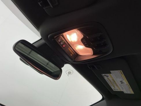 Used 2021 Chevrolet TrailBlazer ACTIV w/ Sun and Liftgate Package image 22