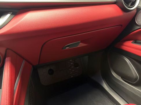 Used 2019 Alfa Romeo Stelvio Ti Sport w/ Quick Order Package 22S Sport AWD/4WD image 24