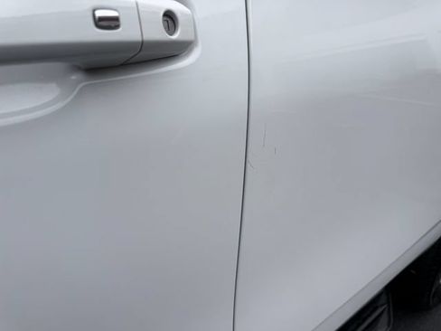 Used 2021 Chevrolet Tahoe LT RWD image 12