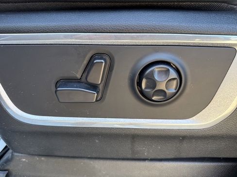 Used 2020 RAM 1500 Laramie image 20