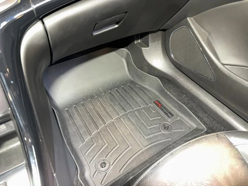 Used 2019 Buick Cascada Premium image 46