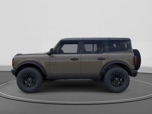 New 2026 Ford Bronco Badlands AWD/4WD image 3