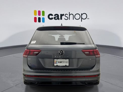 Used 2024 Volkswagen Tiguan SE R-Line AWD/4WD image 4