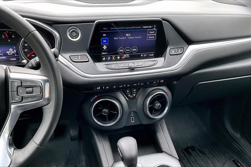 Used 2022 Chevrolet Blazer LT FWD image 8