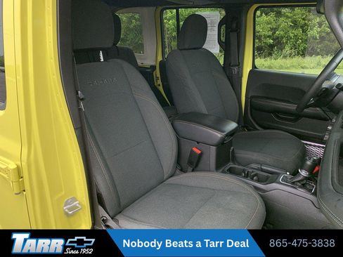 Used 2024 Jeep Wrangler Unlimited Sahara AWD/4WD image 22