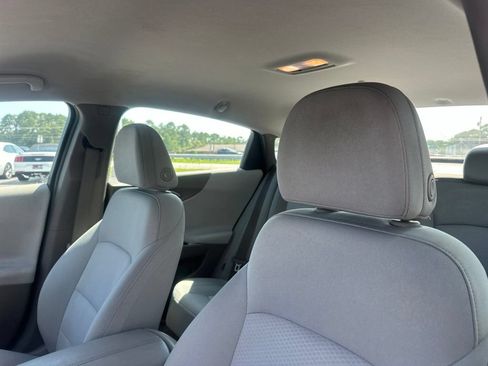Used 2019 Chevrolet Malibu LT FWD image 14