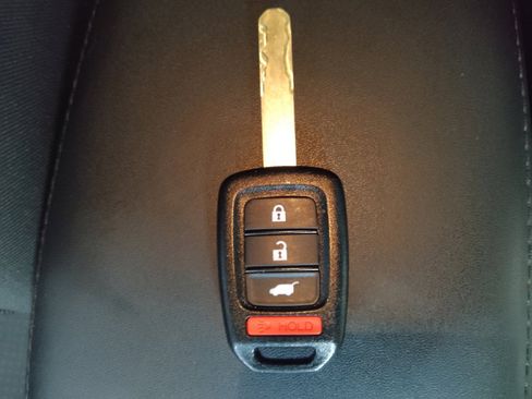 Used 2022 Honda HR-V LX image 32