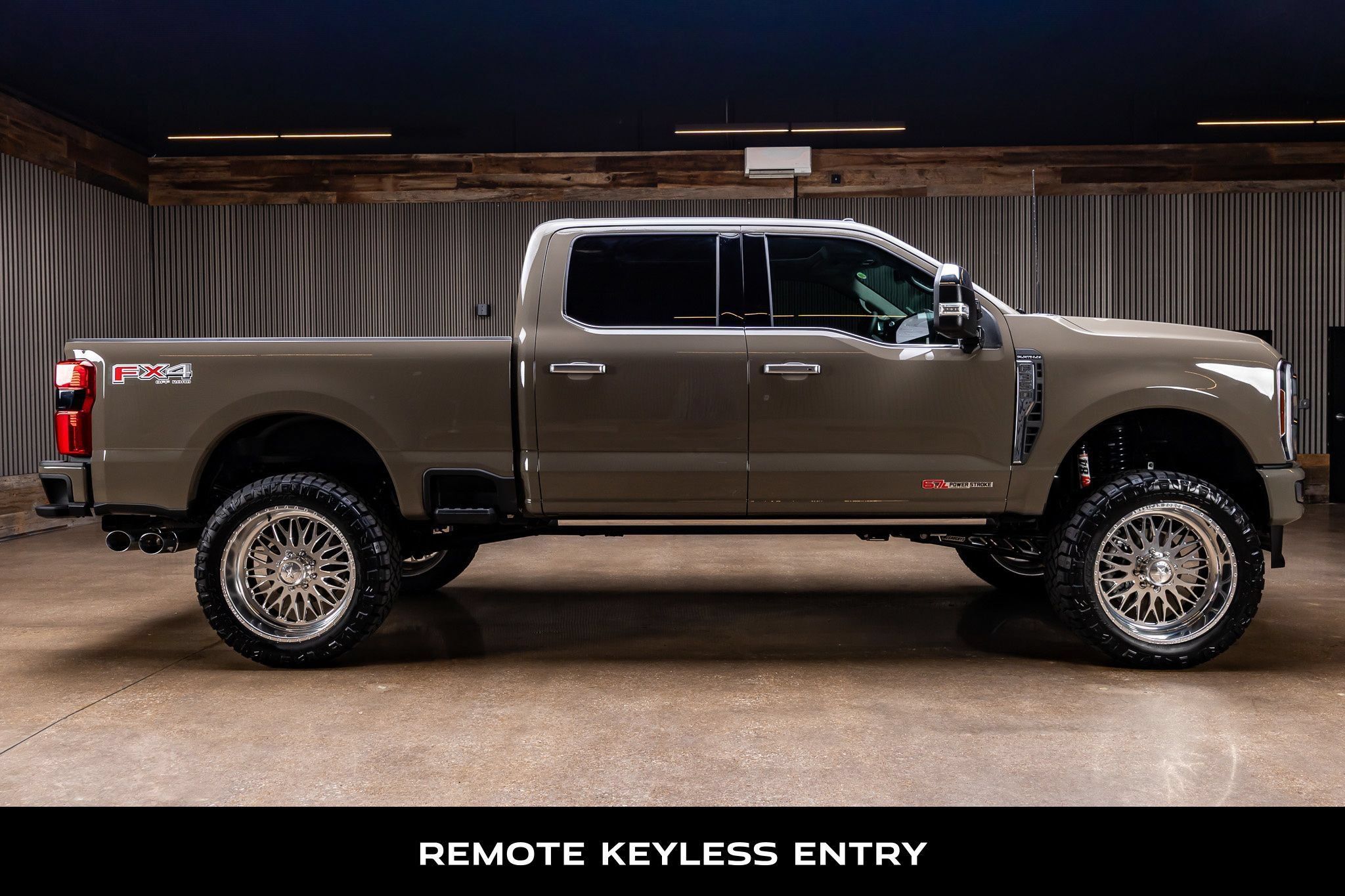 Used 2026 Ford F350 Platinum w/ Platinum Plus Package AWD/4WD image 11