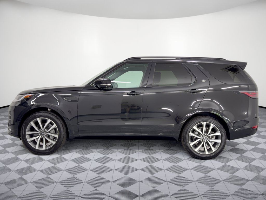 Certified 2026 Land Rover Discovery Dynamic SE AWD/4WD image 2