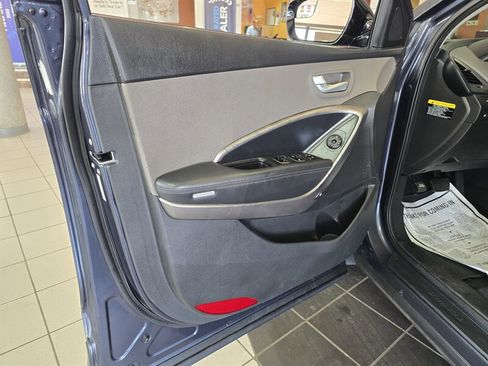 Used 2015 Hyundai Santa Fe Sport image 7