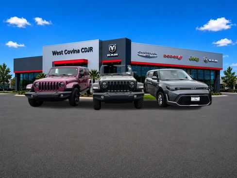 Used 2022 Jeep Wrangler Sport AWD/4WD image 2