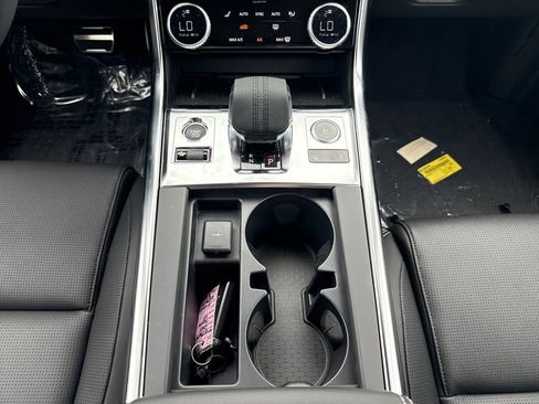 New 2024 Jaguar XF R-Dynamic SE image 23