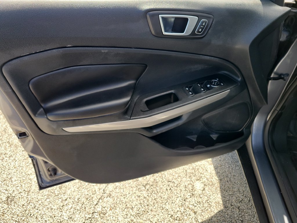 Used 2019 Ford EcoSport Titanium FWD image 20