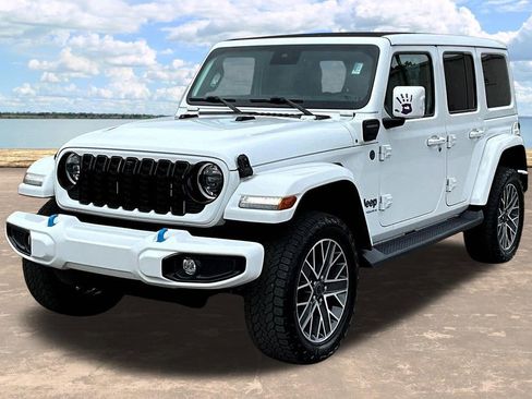 Used 2024 Jeep Wrangler High Altitude AWD/4WD image 4