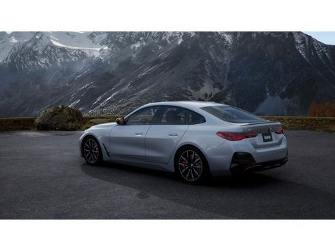 New 2026 BMW i4 eDrive40 image 2