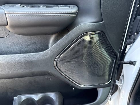 Used 2025 RAM 1500 Limited AWD/4WD image 18