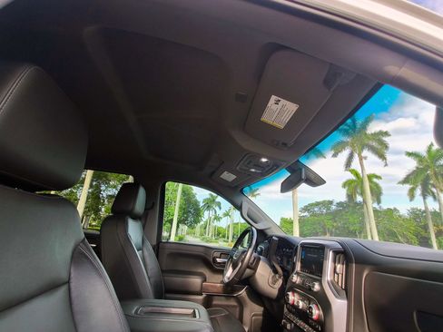 Used 2019 GMC Sierra 1500 SLT RWD image 40