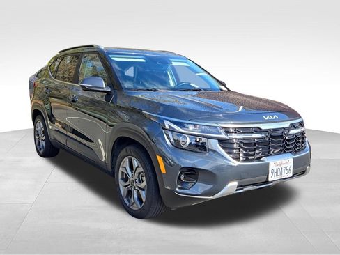 Used 2024 Kia Seltos S FWD image 1