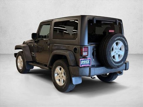 Used 2017 Jeep Wrangler Sport w/ Quick Order Package 24S AWD/4WD image 8