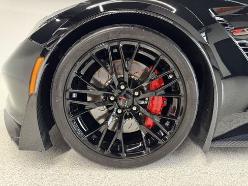 Used 2016 Chevrolet Corvette Z06 w/ 2LZ Preferred Equipment Group RWD image 49