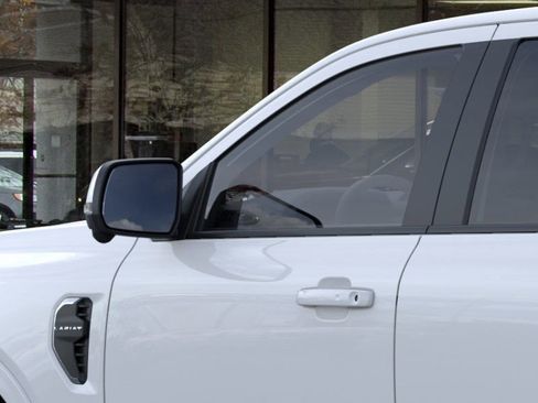 New 2025 Ford Ranger Lariat w/ FX4 Off-Road Package image 20