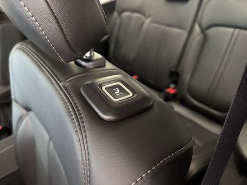 New 2026 Jeep Grand Wagoneer 4WD image 23