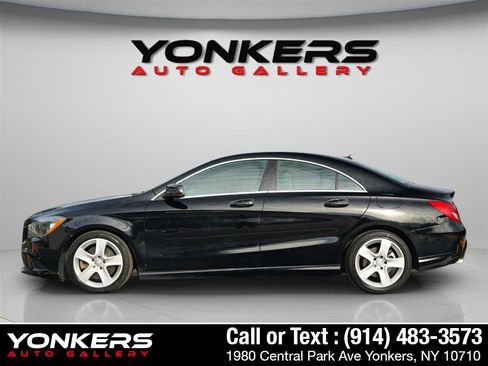 Used 2015 Mercedes-Benz CLA 250 image 3