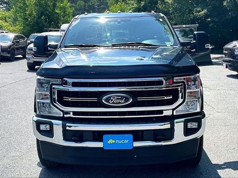 Used 2020 Ford F350 Lariat w/ Lariat Value Package AWD/4WD image 2