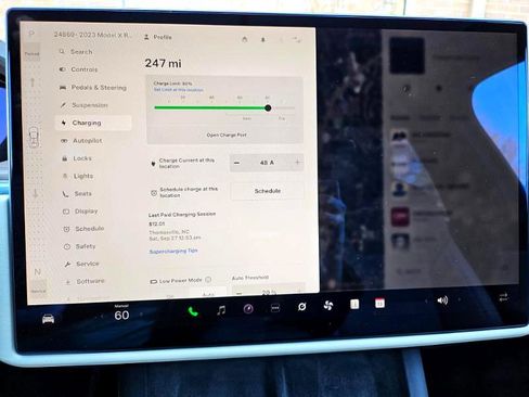 Used 2023 Tesla Model X AWD image 39