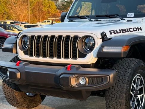 New 2026 Jeep Wrangler Unlimited Rubicon AWD/4WD image 10