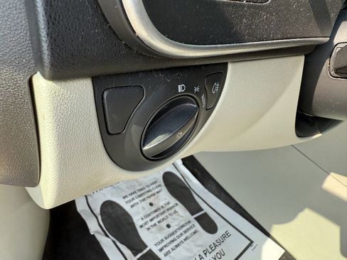 Used 2009 Saab 9-3 2.0T image 16