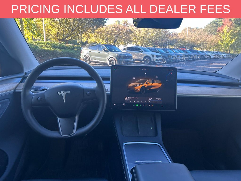 Used 2023 Tesla Model Y Long Range AWD/4WD image 2