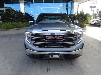 New 2026 GMC Sierra 1500 SLT w/ SLT Premium Package