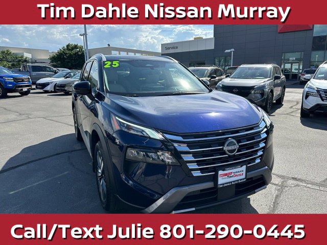 Used 2025 Nissan Rogue SL w/ SL Premium Package AWD/4WD image 3