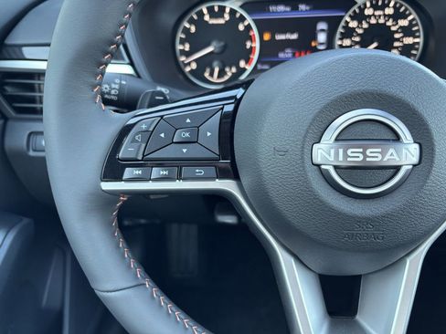 New 2026 Nissan Altima 2.5 SR FWD image 15