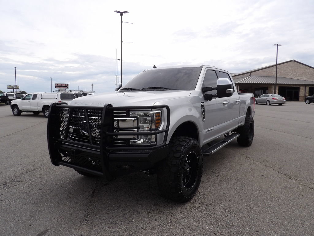 Used 2019 Ford F250 Lariat w/ Lariat Ultimate Package AWD/4WD image 64