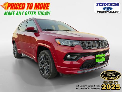 Used 2023 Jeep Compass Limited AWD/4WD image 9