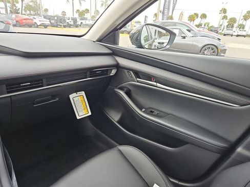 New 2026 MAZDA MAZDA3 2.5 S Sedan w/ Preferred Pkg image 9