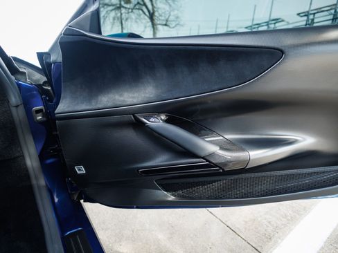 Used 2022 Ferrari SF90 Stradale image 68