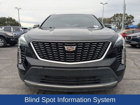 Used 2021 Cadillac XT4 Premium Luxury w/ Cold Weather Package image 10