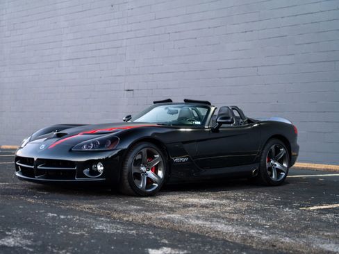 Used 2008 Dodge Viper SRT-10 w/ Protection Group image 1